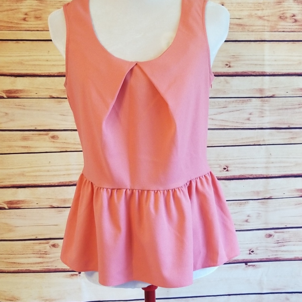 Beautiful Light Weight Colorblock Blouse Size L
